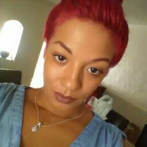 Meet your Posher, Mayra